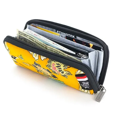 Chiburi Accordion Wallet