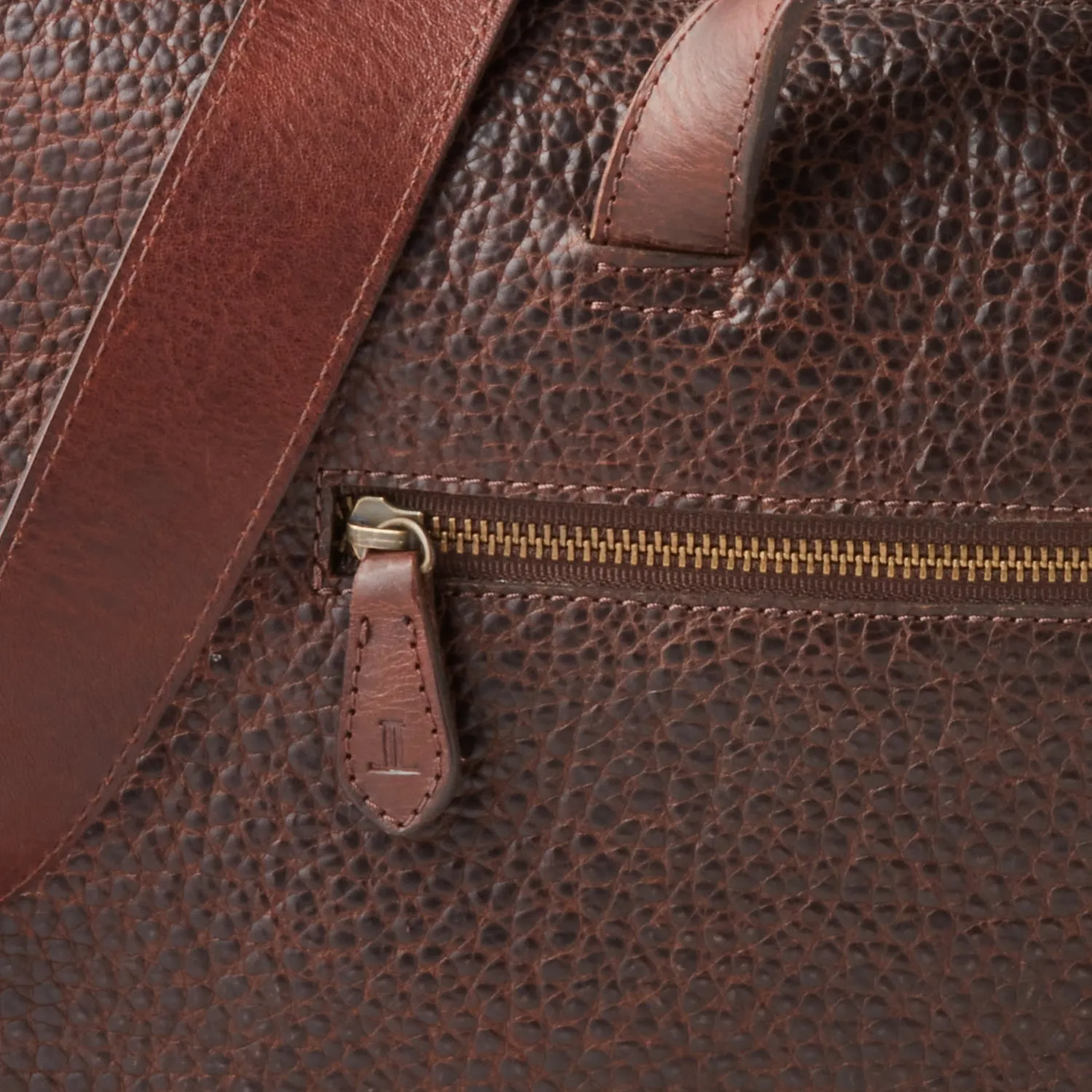 Messenger Bag :: Chocolate