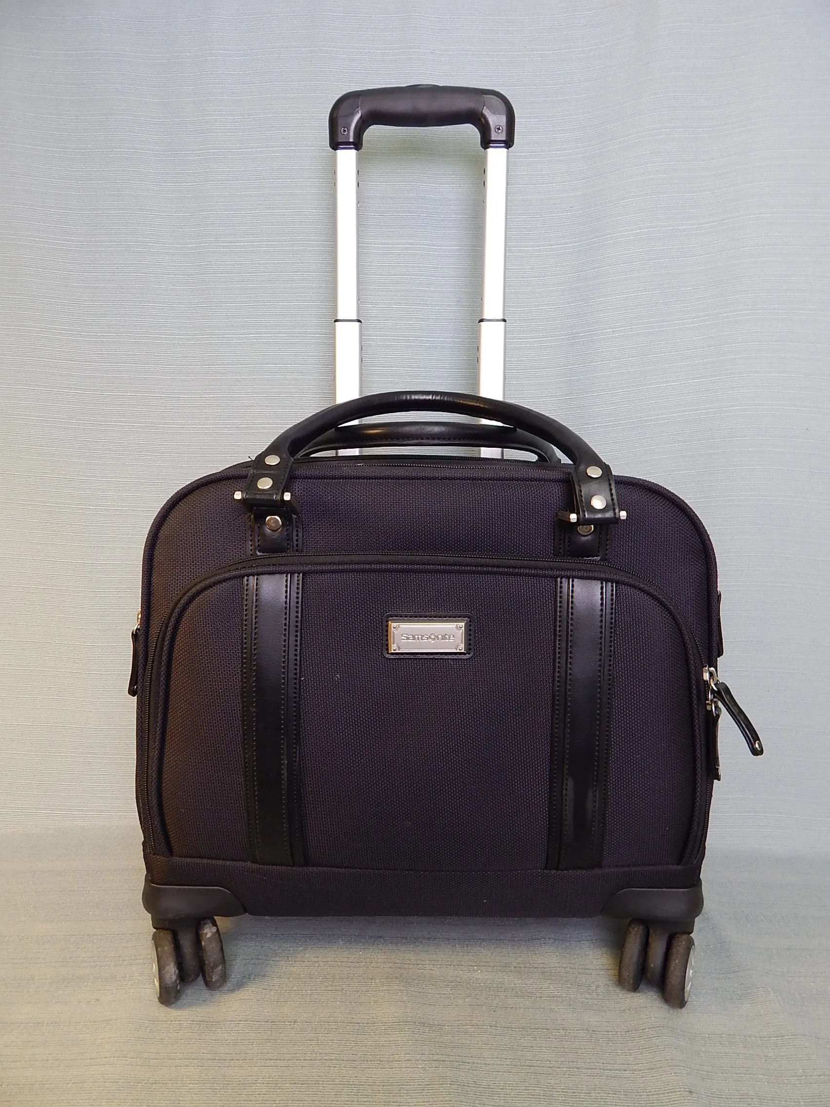 Samsonite Spinner Mobile Office Bag